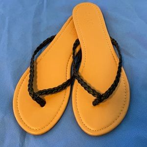 Sandals size 9